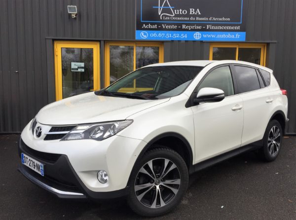 TOYOTA RAV4 124cv D4D Life 2WD 1ère main 62500kms