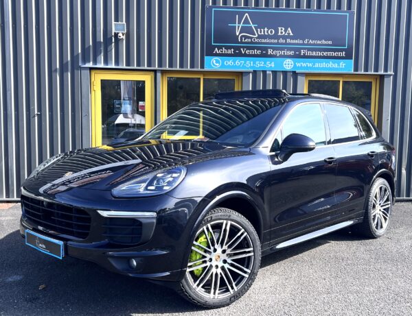 PORSCHE CAYENNE S E-HYBRID 416cv ( 958 ) Français 38 000E d’Options